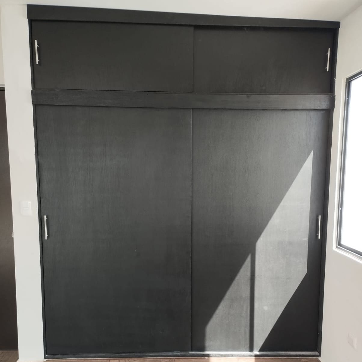 closet-puertas-caobilla-pino-woodle-03