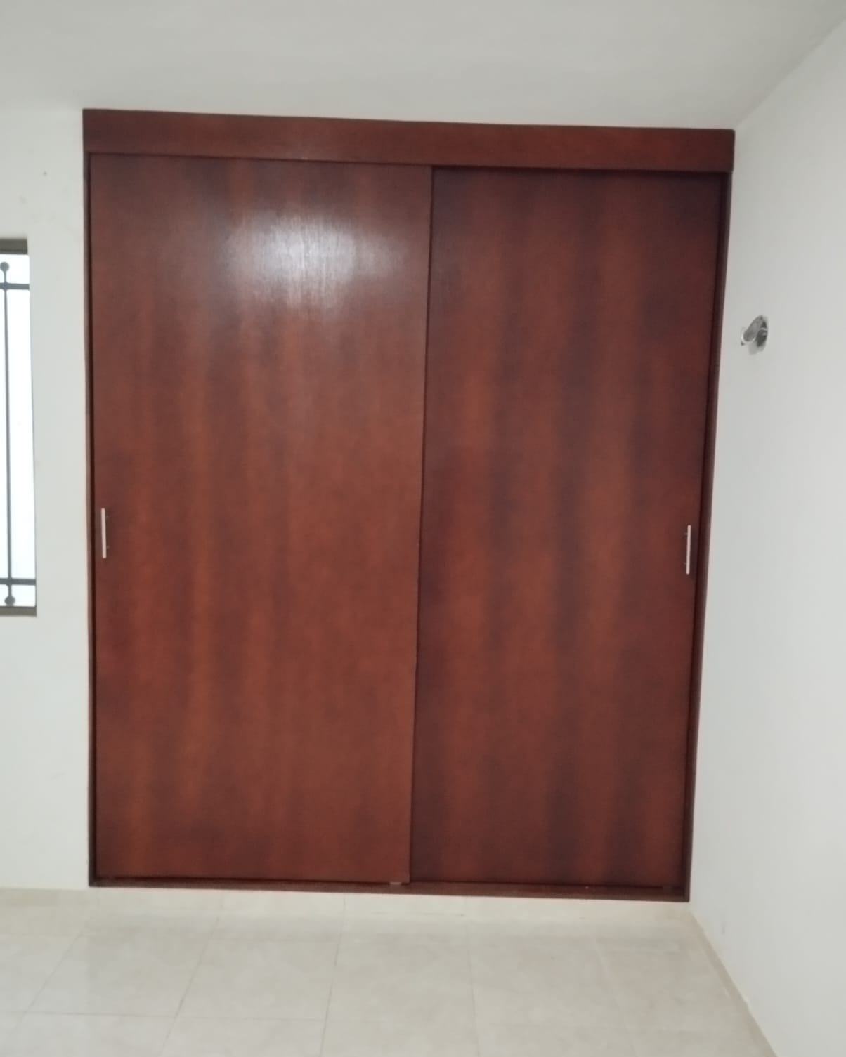 closet-puertas-caobilla-pino-woodle-04